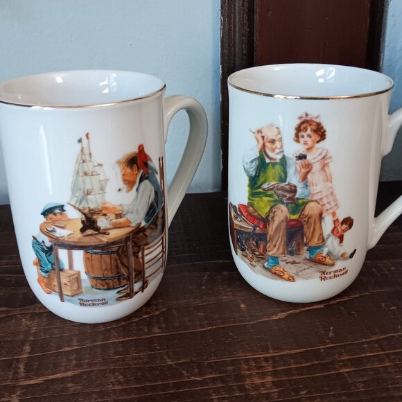 1982 Vintage Norman Rockwell Museum Mugs Cups Set of 2 Gold Trim - Picture 1 of 4